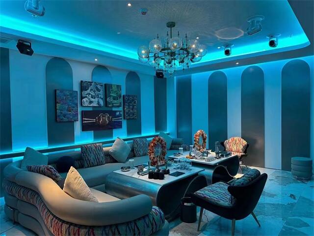 青岛夜总会排行榜揭晓最受欢迎的娱乐场所